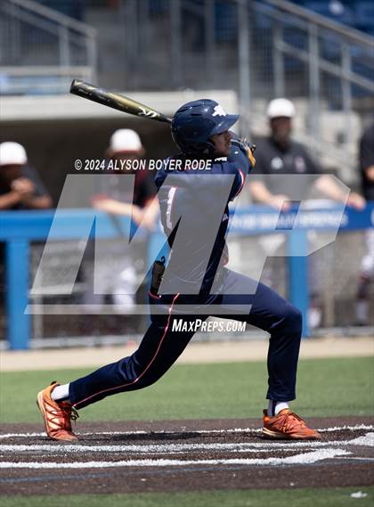 Thumbnail 2 in South Central vs. East Rowan (NCHSAA 3A Championships) photogallery.