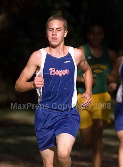 Thumbnail 1 in Beyer vs Davis photogallery.