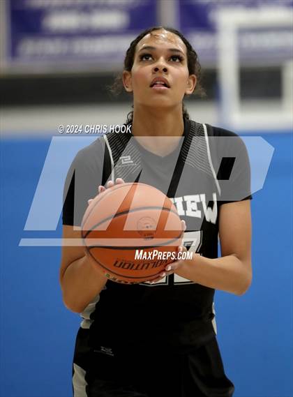 Thumbnail 2 in Mountain View vs Queen Creek (Inferno Invitational) photogallery.