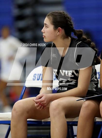 Thumbnail 2 in Mountain View vs Queen Creek (Inferno Invitational) photogallery.