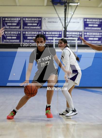 Thumbnail 3 in Mountain View vs Queen Creek (Inferno Invitational) photogallery.