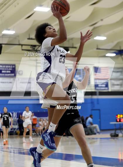 Thumbnail 3 in Mountain View vs Queen Creek (Inferno Invitational) photogallery.