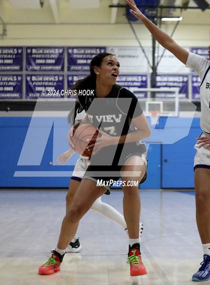 Thumbnail 2 in Mountain View vs Queen Creek (Inferno Invitational) photogallery.