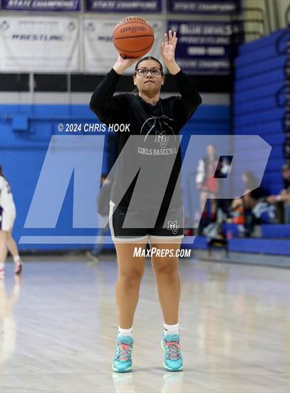 Thumbnail 1 in Mountain View vs Queen Creek (Inferno Invitational) photogallery.