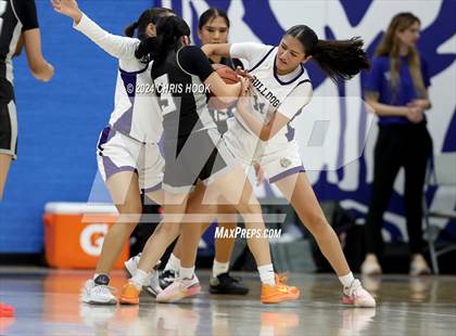 Thumbnail 1 in Mountain View vs Queen Creek (Inferno Invitational) photogallery.