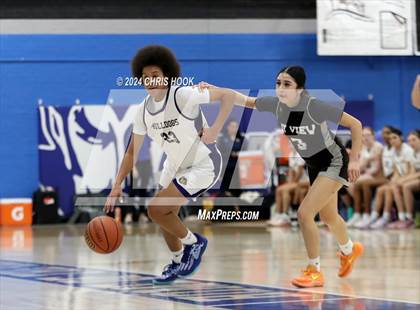 Thumbnail 3 in Mountain View vs Queen Creek (Inferno Invitational) photogallery.