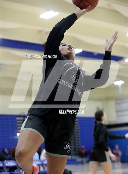 Thumbnail 2 in Mountain View vs Queen Creek (Inferno Invitational) photogallery.