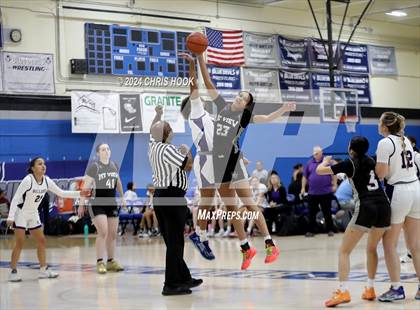Thumbnail 3 in Mountain View vs Queen Creek (Inferno Invitational) photogallery.