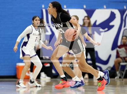 Thumbnail 1 in Mountain View vs Queen Creek (Inferno Invitational) photogallery.
