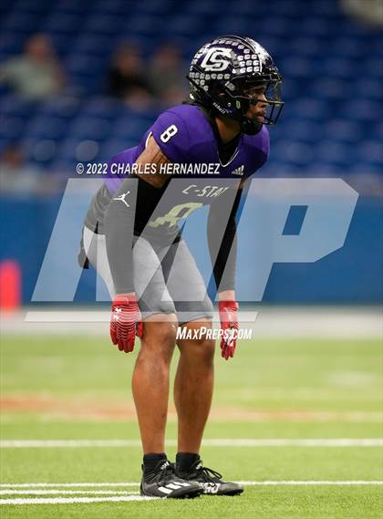 Thumbnail 2 in College Station vs. Corpus Christi Veterans Memorial (UIL 5A Division I Semifinal) photogallery.