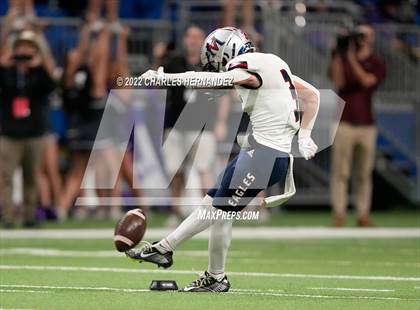 Thumbnail 2 in College Station vs. Corpus Christi Veterans Memorial (UIL 5A Division I Semifinal) photogallery.