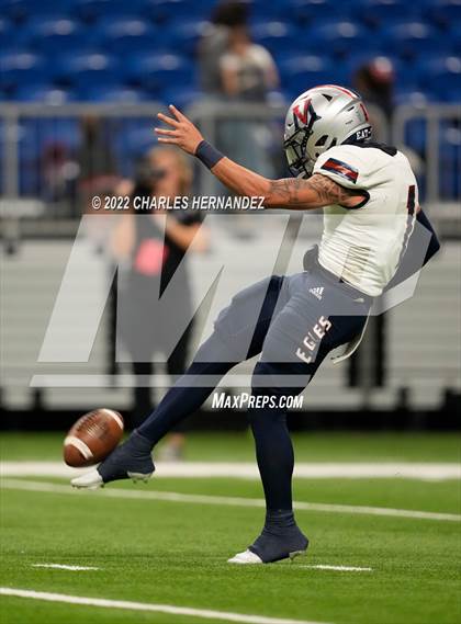 Thumbnail 2 in College Station vs. Corpus Christi Veterans Memorial (UIL 5A Division I Semifinal) photogallery.