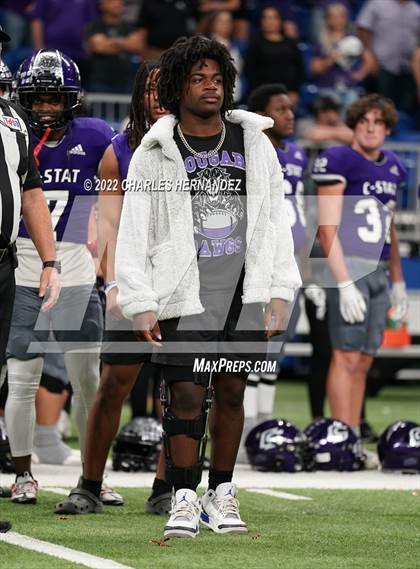 Thumbnail 1 in College Station vs. Corpus Christi Veterans Memorial (UIL 5A Division I Semifinal) photogallery.