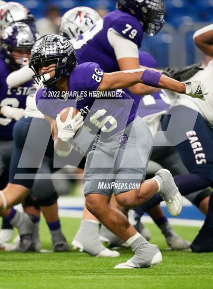 Thumbnail 3 in College Station vs. Corpus Christi Veterans Memorial (UIL 5A Division I Semifinal) photogallery.