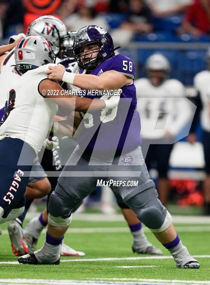 Thumbnail 2 in College Station vs. Corpus Christi Veterans Memorial (UIL 5A Division I Semifinal) photogallery.