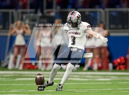 Thumbnail 3 in College Station vs. Corpus Christi Veterans Memorial (UIL 5A Division I Semifinal) photogallery.