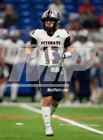 Thumbnail 3 in College Station vs. Corpus Christi Veterans Memorial (UIL 5A Division I Semifinal) photogallery.