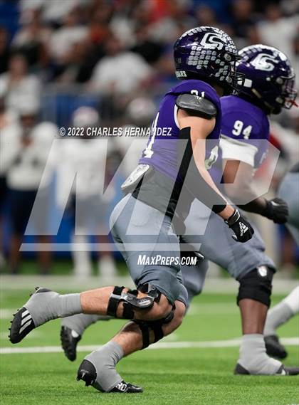 Thumbnail 3 in College Station vs. Corpus Christi Veterans Memorial (UIL 5A Division I Semifinal) photogallery.