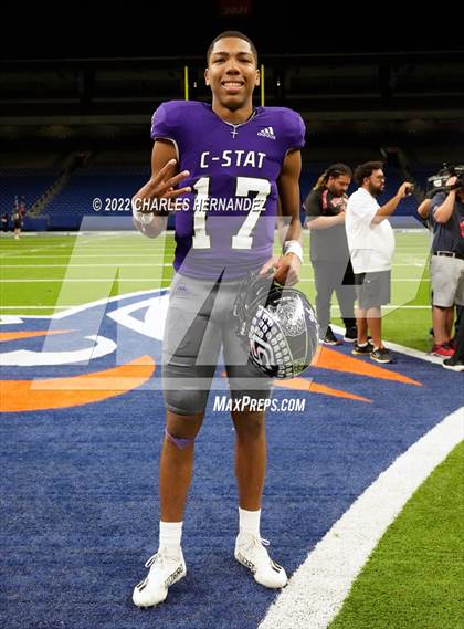 Thumbnail 1 in College Station vs. Corpus Christi Veterans Memorial (UIL 5A Division I Semifinal) photogallery.