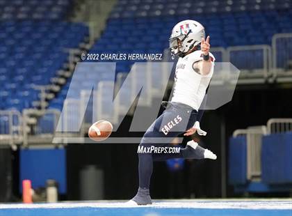 Thumbnail 1 in College Station vs. Corpus Christi Veterans Memorial (UIL 5A Division I Semifinal) photogallery.