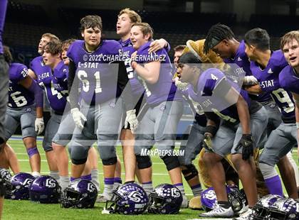 Thumbnail 3 in College Station vs. Corpus Christi Veterans Memorial (UIL 5A Division I Semifinal) photogallery.