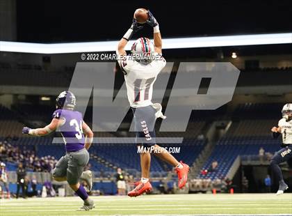 Thumbnail 1 in College Station vs. Corpus Christi Veterans Memorial (UIL 5A Division I Semifinal) photogallery.