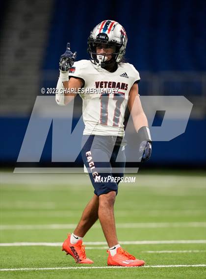 Thumbnail 3 in College Station vs. Corpus Christi Veterans Memorial (UIL 5A Division I Semifinal) photogallery.