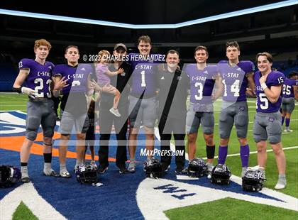Thumbnail 3 in College Station vs. Corpus Christi Veterans Memorial (UIL 5A Division I Semifinal) photogallery.