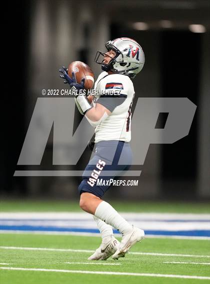 Thumbnail 3 in College Station vs. Corpus Christi Veterans Memorial (UIL 5A Division I Semifinal) photogallery.