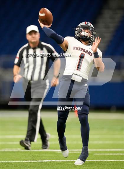 Thumbnail 1 in College Station vs. Corpus Christi Veterans Memorial (UIL 5A Division I Semifinal) photogallery.
