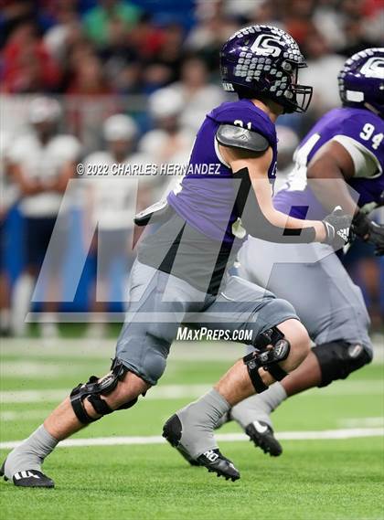 Thumbnail 2 in College Station vs. Corpus Christi Veterans Memorial (UIL 5A Division I Semifinal) photogallery.