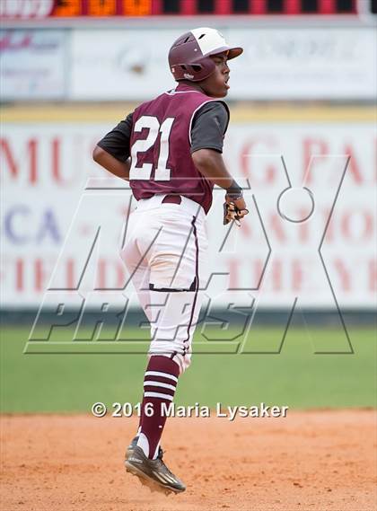Thumbnail 3 in Cy-Fair vs Larmar (UIL 6A Area Playoff) photogallery.