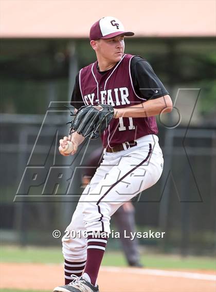 Thumbnail 3 in Cy-Fair vs Larmar (UIL 6A Area Playoff) photogallery.