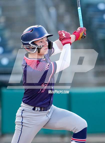 Thumbnail 3 in Rio Vista vs. Vacaville Christian photogallery.