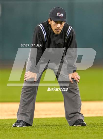 Thumbnail 2 in Rio Vista vs. Vacaville Christian photogallery.