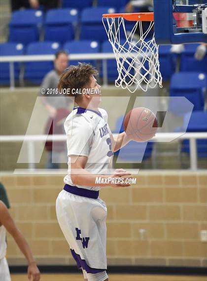 Thumbnail 2 in Holmes vs Warren photogallery.