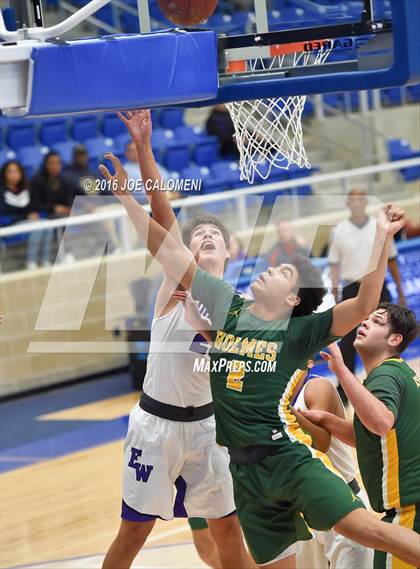 Thumbnail 1 in Holmes vs Warren photogallery.