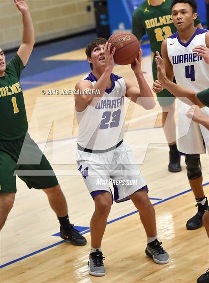 Thumbnail 3 in Holmes vs Warren photogallery.