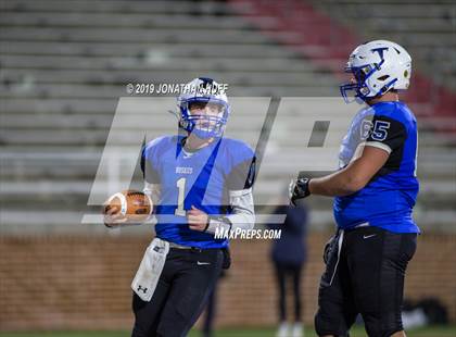 Thumbnail 1 in Lake Taylor vs. Tuscarora (VHSL Class 4 Final) photogallery.