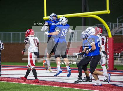 Thumbnail 3 in Lake Taylor vs. Tuscarora (VHSL Class 4 Final) photogallery.
