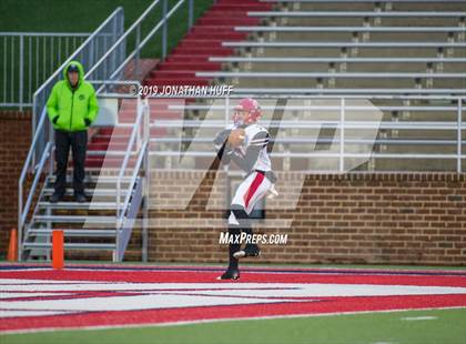 Thumbnail 2 in Lake Taylor vs. Tuscarora (VHSL Class 4 Final) photogallery.