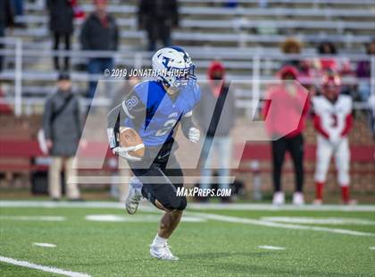 Thumbnail 2 in Lake Taylor vs. Tuscarora (VHSL Class 4 Final) photogallery.