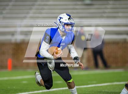 Thumbnail 1 in Lake Taylor vs. Tuscarora (VHSL Class 4 Final) photogallery.