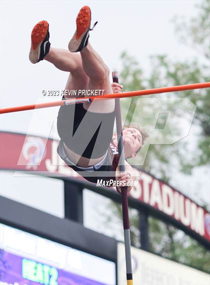 Thumbnail 3 in CHSAA Track and Field 3A Championships (Boys Pole Vault)  photogallery.