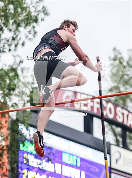 Thumbnail 3 in CHSAA Track and Field 3A Championships (Boys Pole Vault)  photogallery.