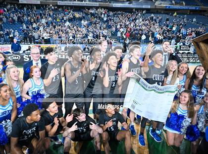 Thumbnail 1 in Curtis vs. Olympia (WIAA 4A Final) photogallery.