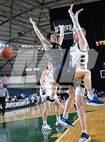 Thumbnail 3 in Curtis vs. Olympia (WIAA 4A Final) photogallery.
