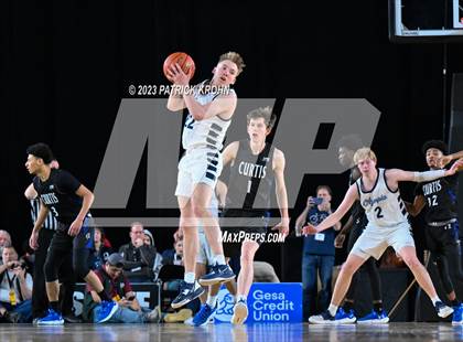 Thumbnail 3 in Curtis vs. Olympia (WIAA 4A Final) photogallery.