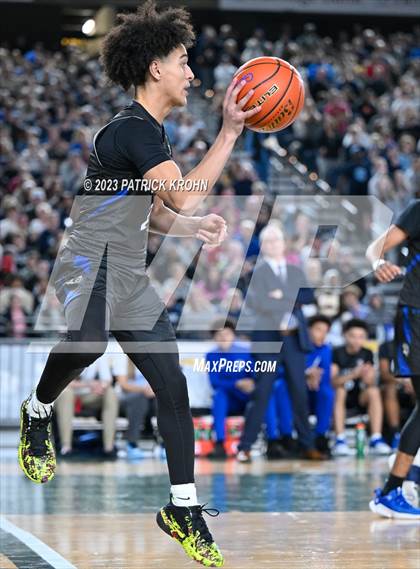 Thumbnail 1 in Curtis vs. Olympia (WIAA 4A Final) photogallery.