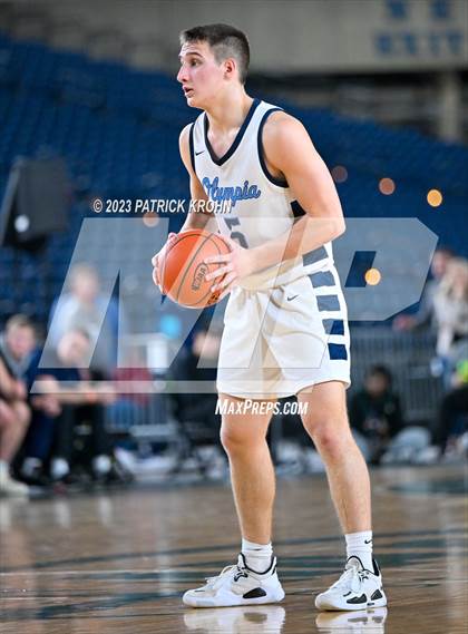 Thumbnail 2 in Curtis vs. Olympia (WIAA 4A Final) photogallery.